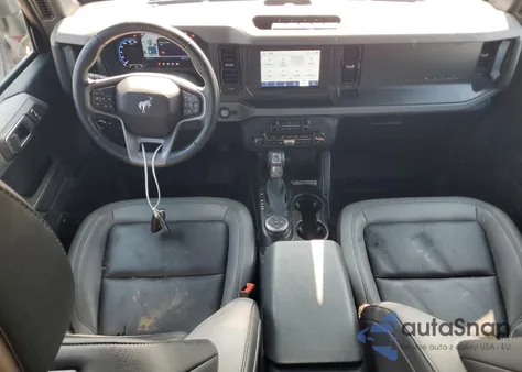 2023 Ford Bronco Base из США, поврежденный, VIN 1FMEE5DP4PLC08818